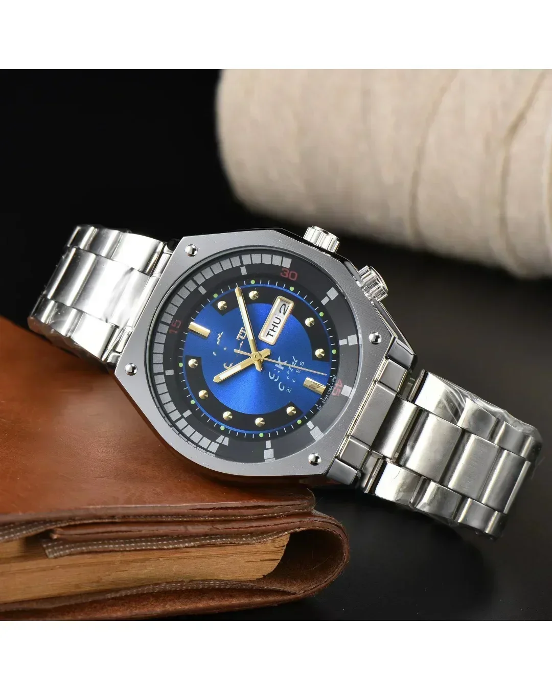 Lion Brand Luxury Men's Quartz Watch